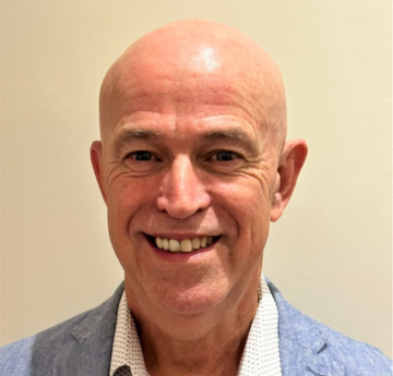 Dr Peter McEwen